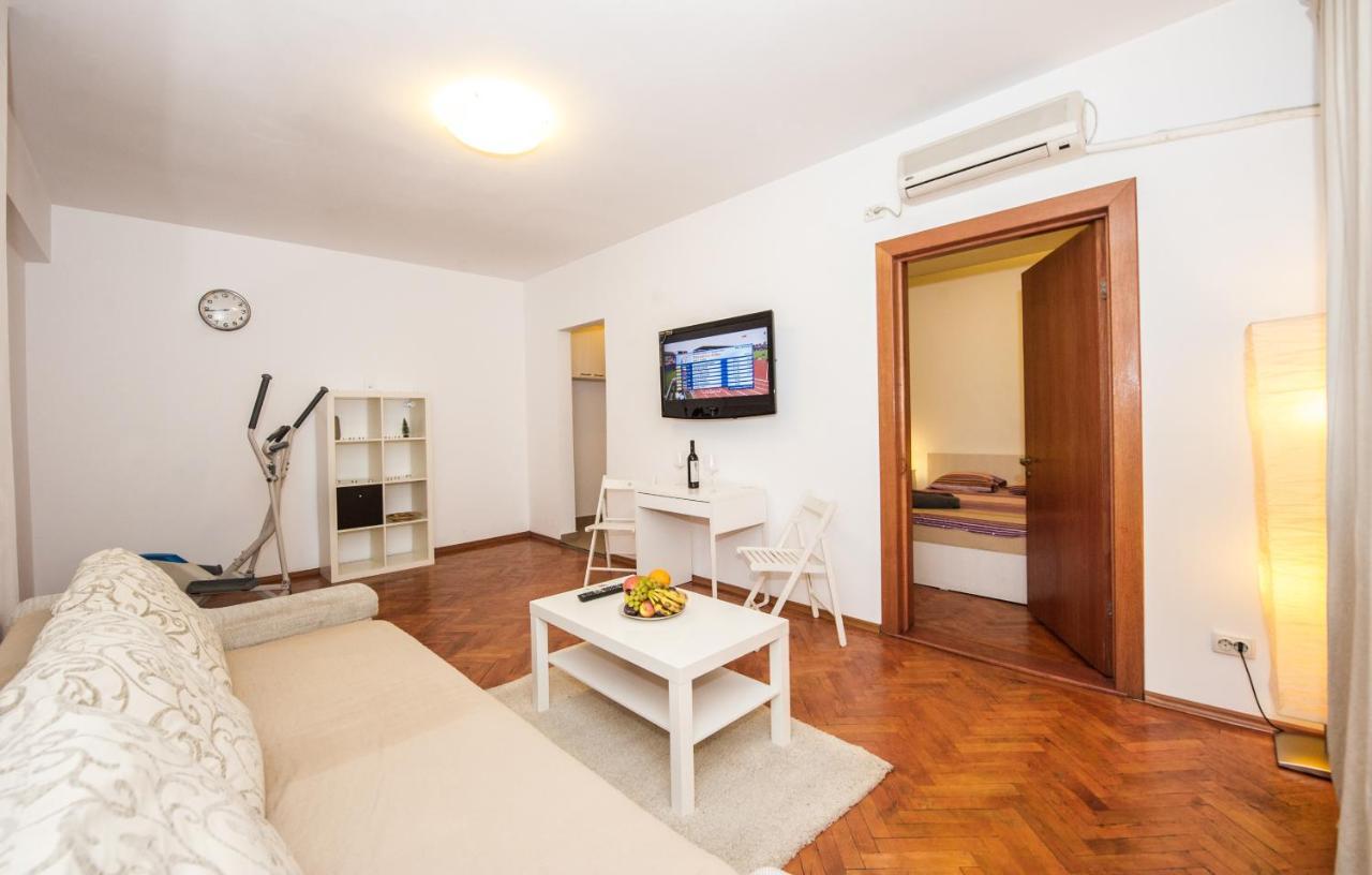 Apartmán Universitate 1 Bukurešť Exteriér fotografie