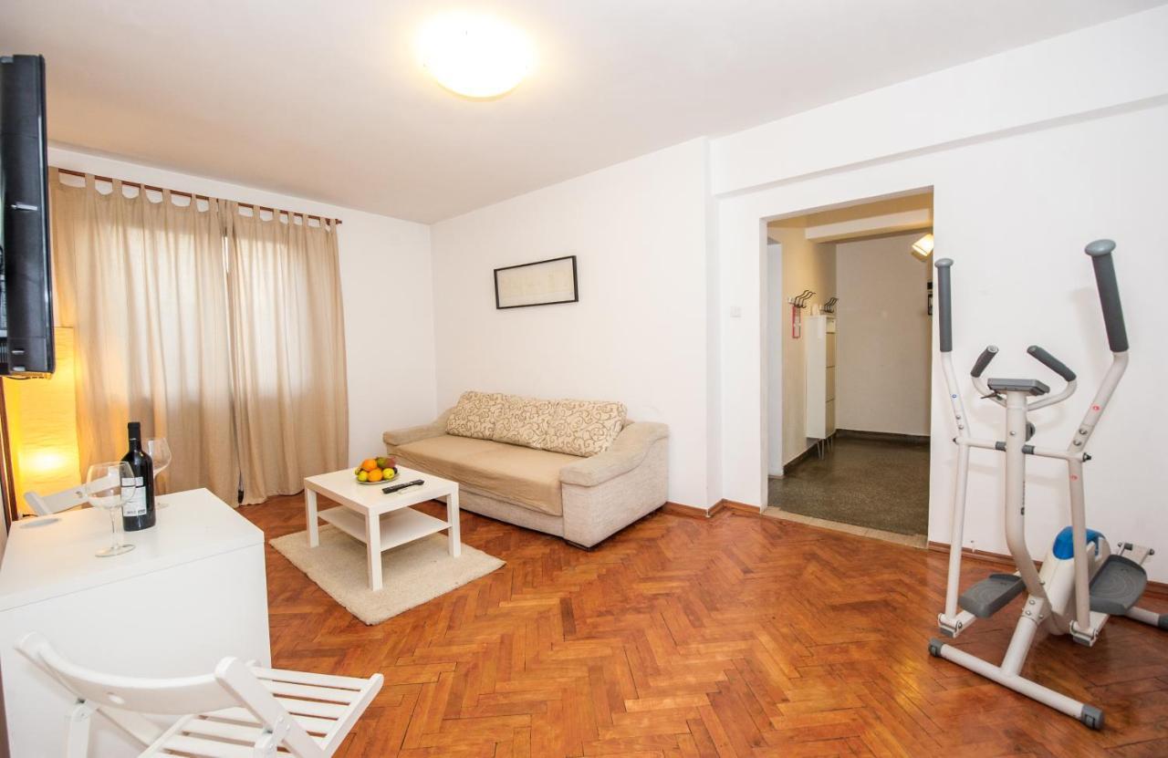 Apartmán Universitate 1 Bukurešť Exteriér fotografie