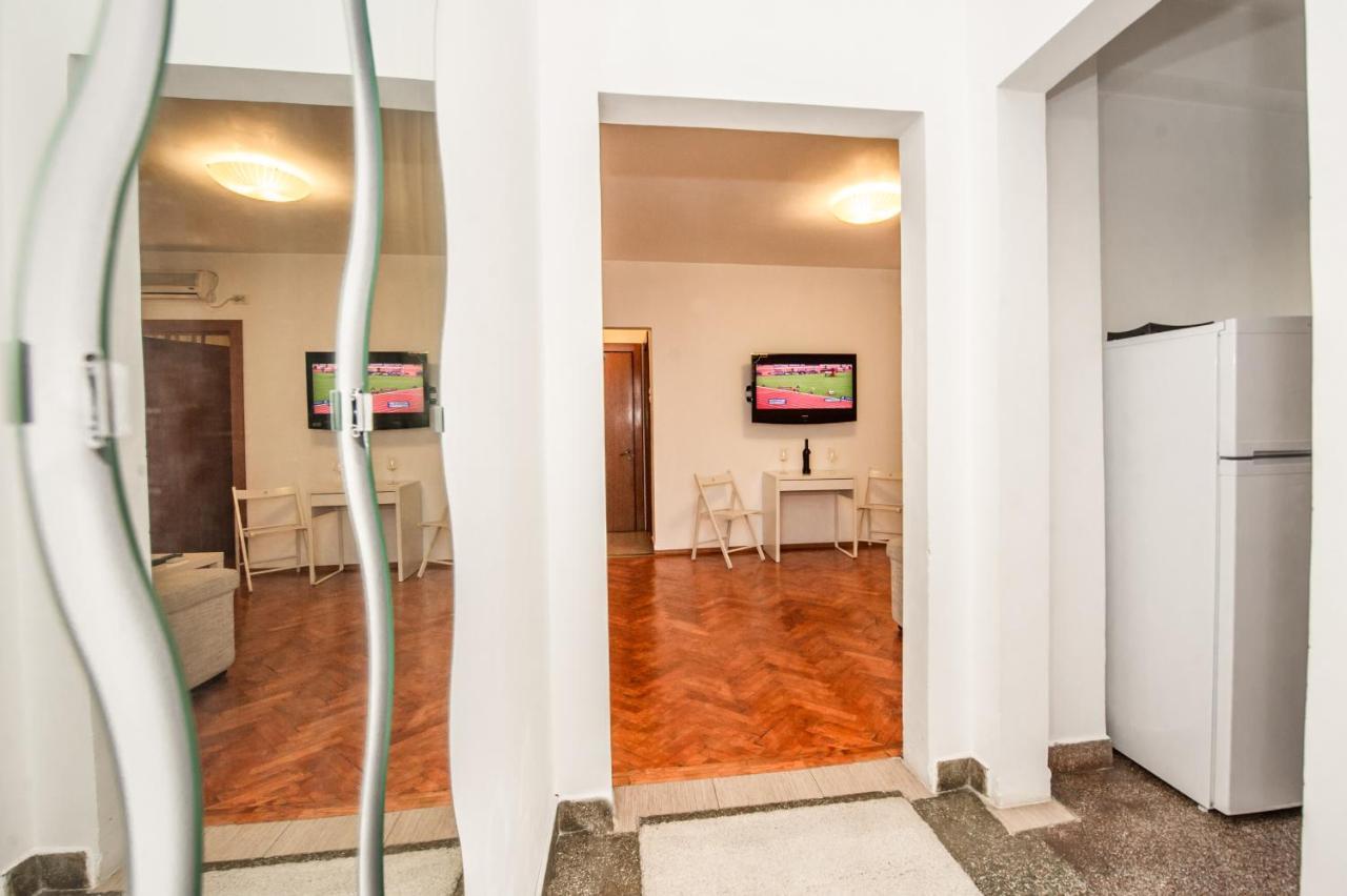 Apartmán Universitate 1 Bukurešť Exteriér fotografie