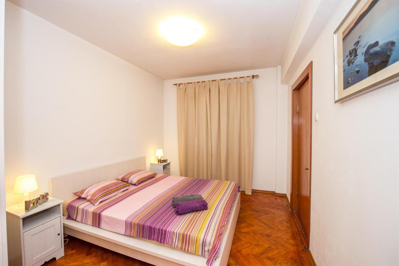 Apartmán Universitate 1 Bukurešť Exteriér fotografie